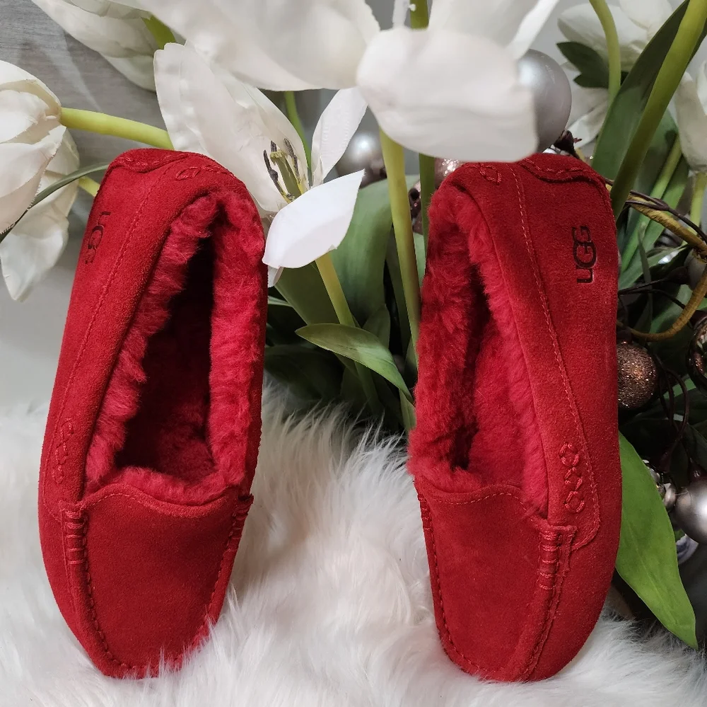 UGG Women's Ansley Slipper new